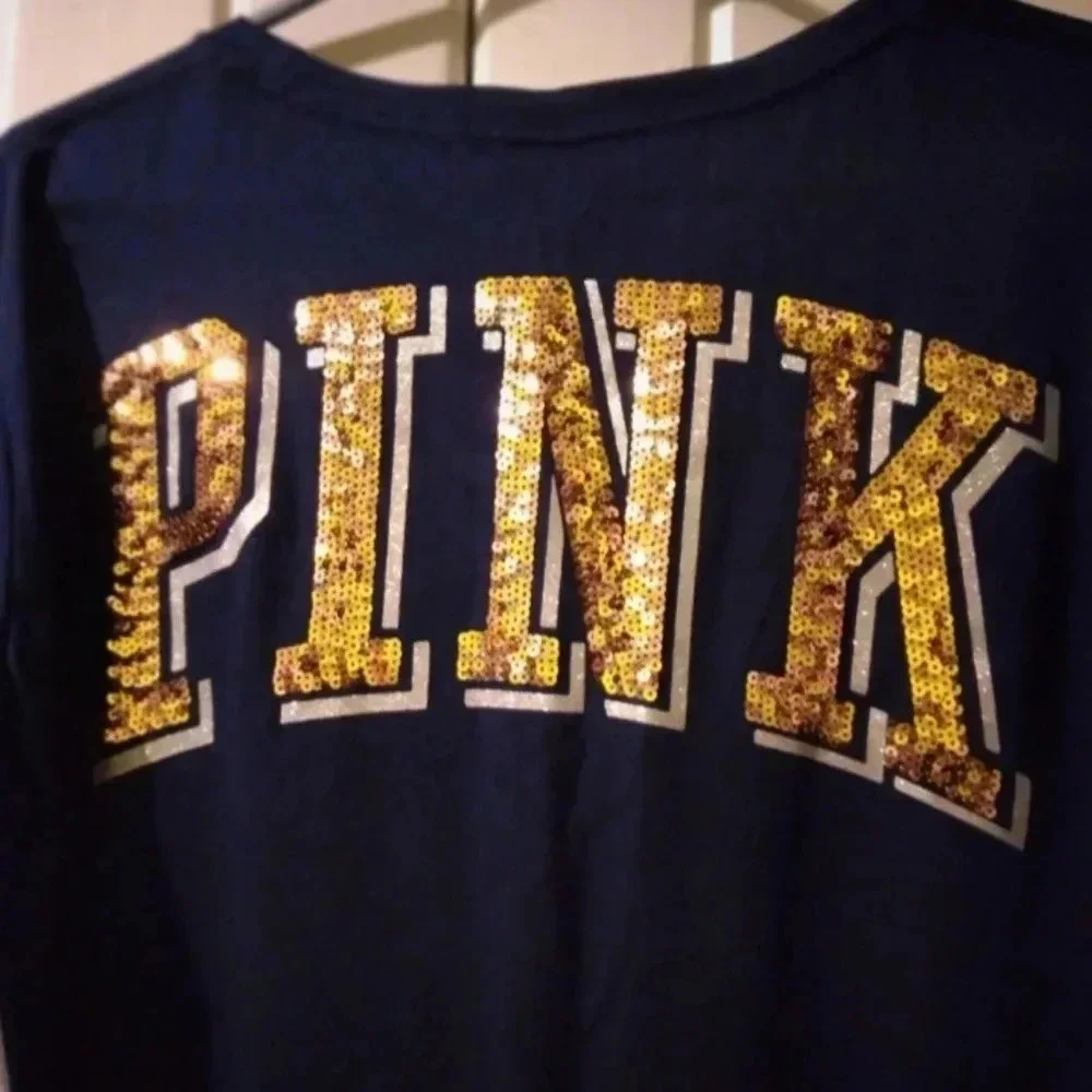 VS PINK bling tee-large NWOT - Picture 2 of 6
